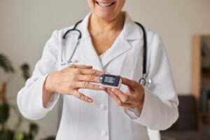 Diabetes is a chronic condition that requires continuous care, lifestyle adjustments, and medical interventions to prevent complications. Primary care clinics play a crucial role in managing diabetes, offering early diagnosis, regular monitoring, medication management, and lifestyle counseling. This article explores the role of primary care clinics in diabetes management and how they support patients in maintaining long-term health. The Role of Primary Care Clinics in Diabetes Management What Is Diabetes? Diabetes is a metabolic disorder characterized by high blood sugar levels due to inadequate insulin production or ineffective insulin use. The two main types of diabetes are: Type 1 Diabetes: An autoimmune condition where the body does not produce insulin. Type 2 Diabetes: A condition where the body either does not produce enough insulin or does not use it efficiently. Why Primary Care Clinics Are Essential for Diabetes Care Primary care clinics are the first point of contact for most patients and serve as the foundation for diabetes management. They offer: Early diagnosis and risk assessment Personalized treatment plans Regular monitoring and preventive care Coordination with specialists when needed 