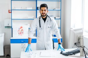 internal medicine physician